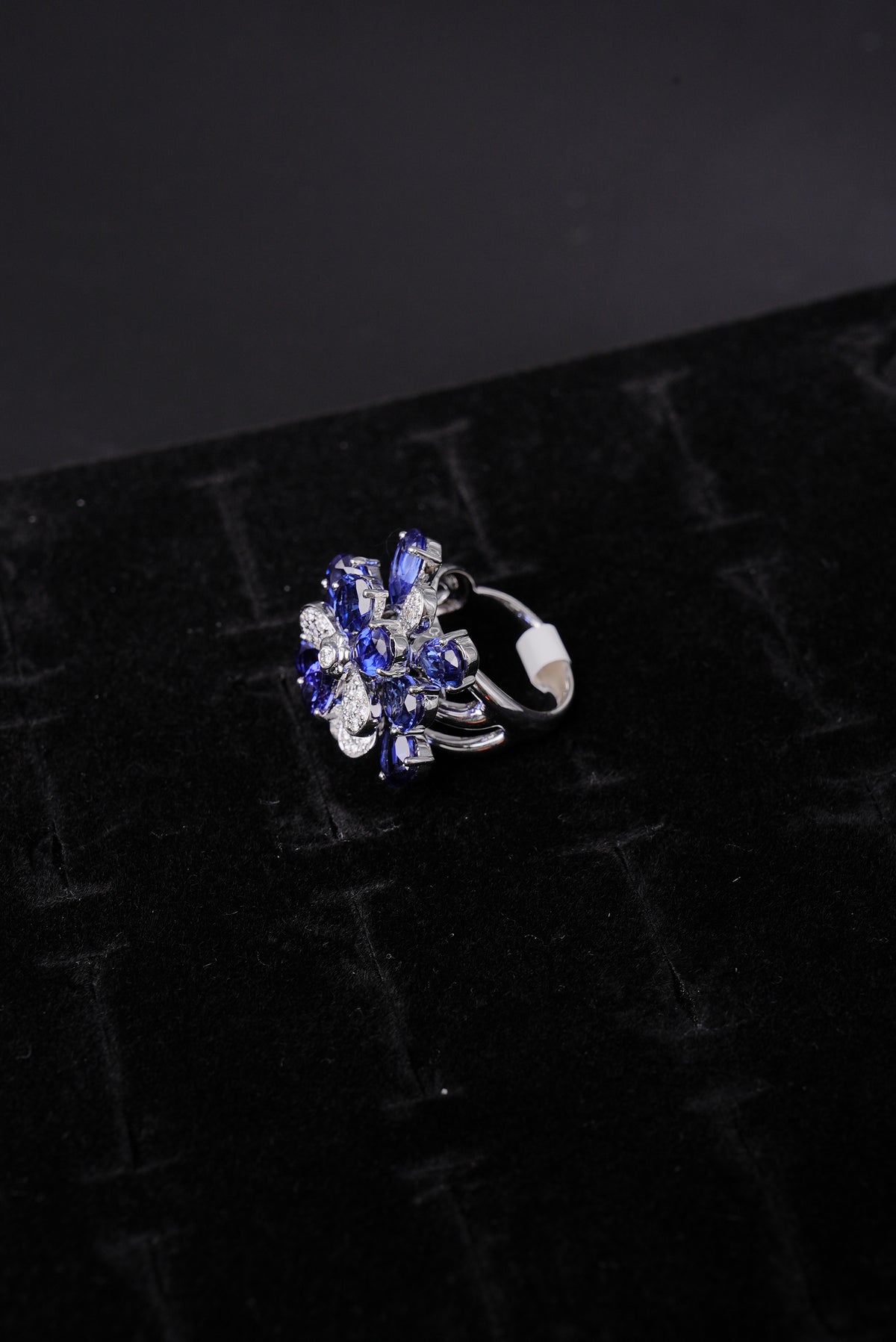 Sapphire Floral Cluster Natural Diamond Ladies Ring - RLA2246