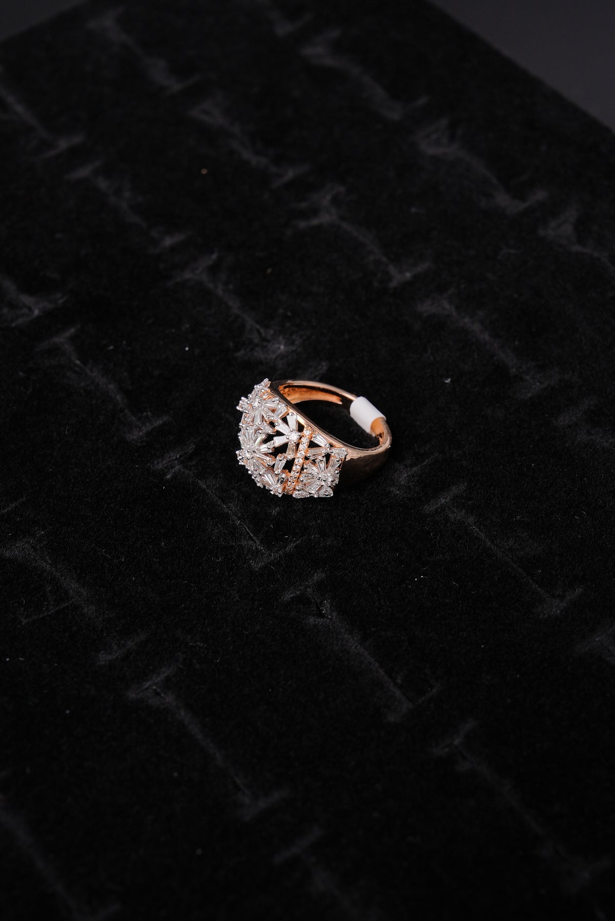 Celestial Diamond Cluster 18K Ladies Ring - RLB3078
