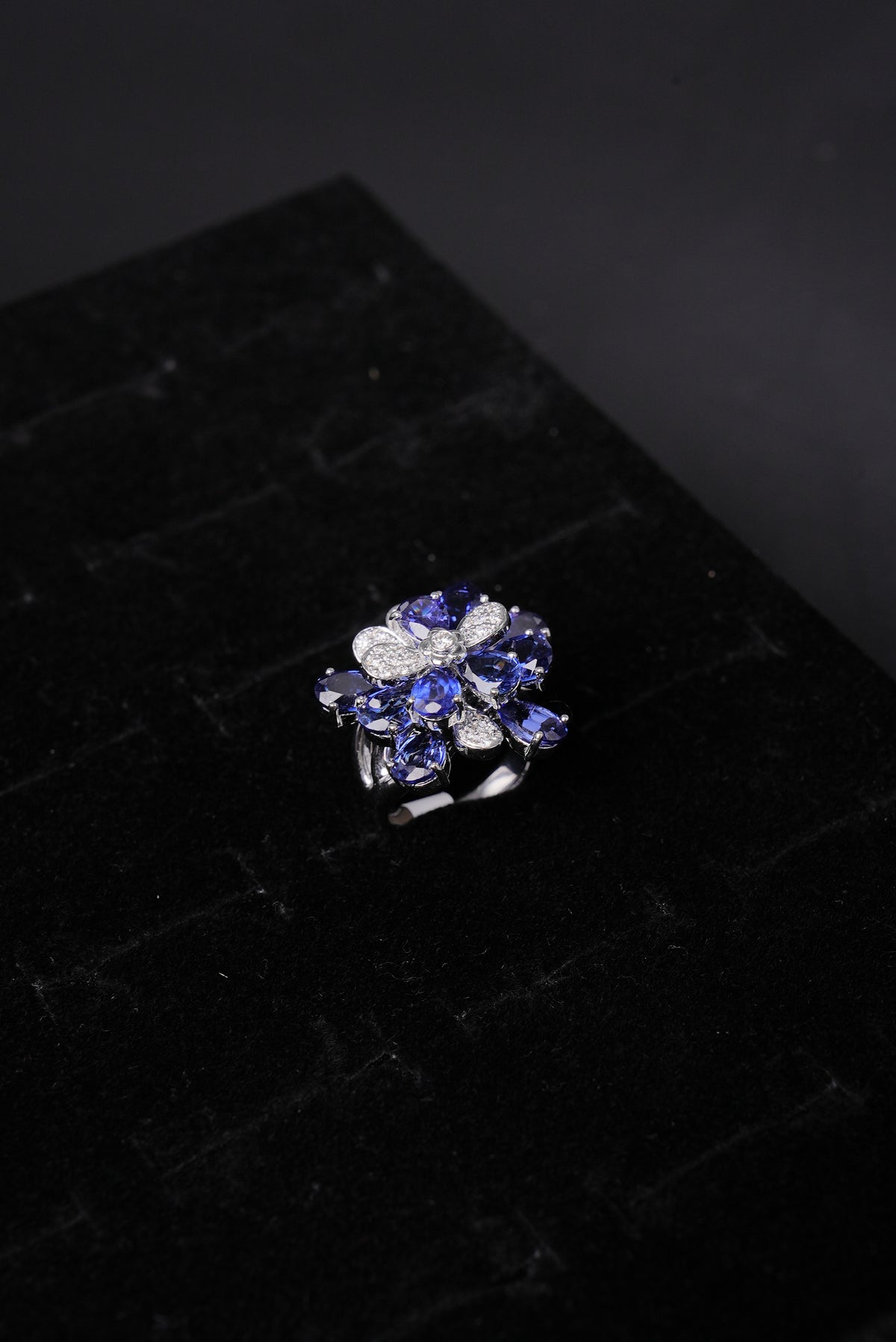 Sapphire Floral Cluster Natural Diamond Ladies Ring - RLA2246