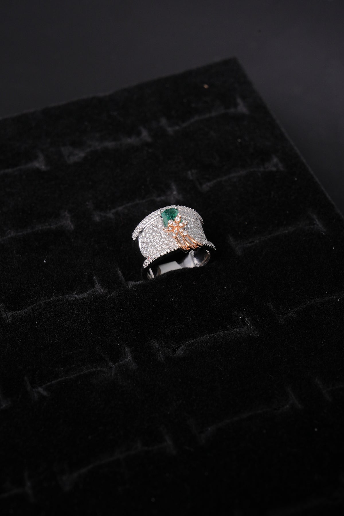 Opulent Emerald Accented Natural Diamond Ladies Ring - RLA2562