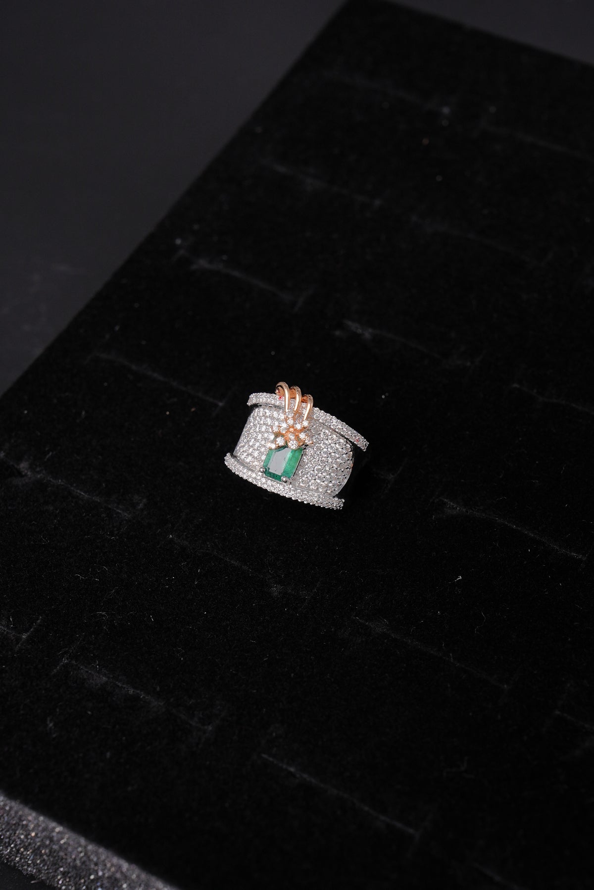 Opulent Emerald Accented Natural Diamond Ladies Ring - RLA2562