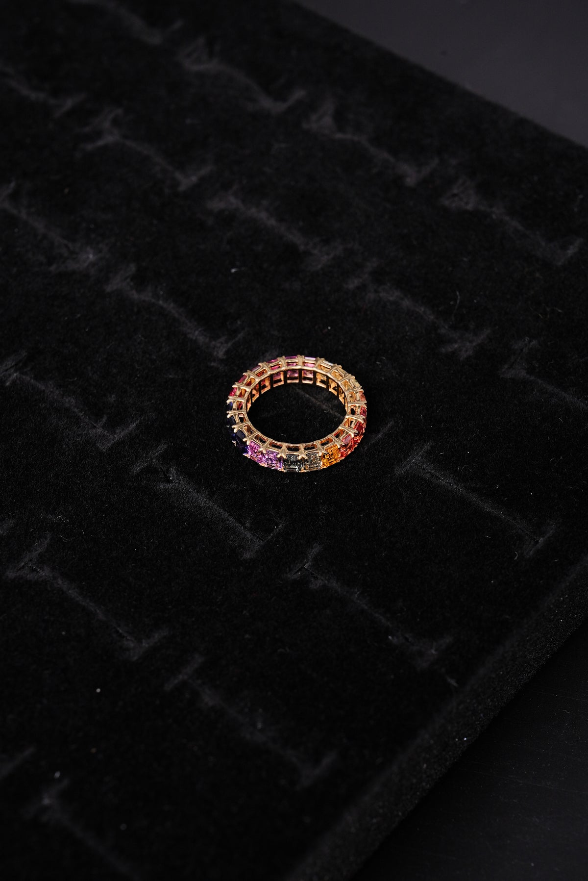 Vibrant Rainbow Sapphire 18K Ladies Ring - ZRL1070