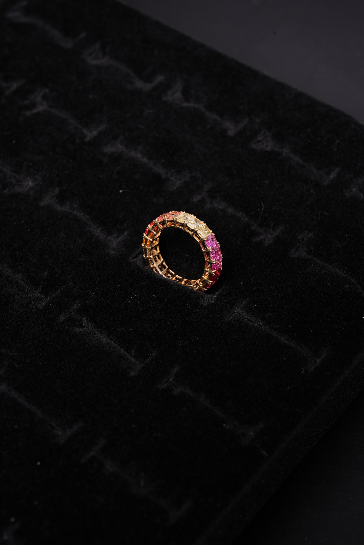 Vibrant Rainbow Sapphire 18K Ladies Ring - ZRL1070