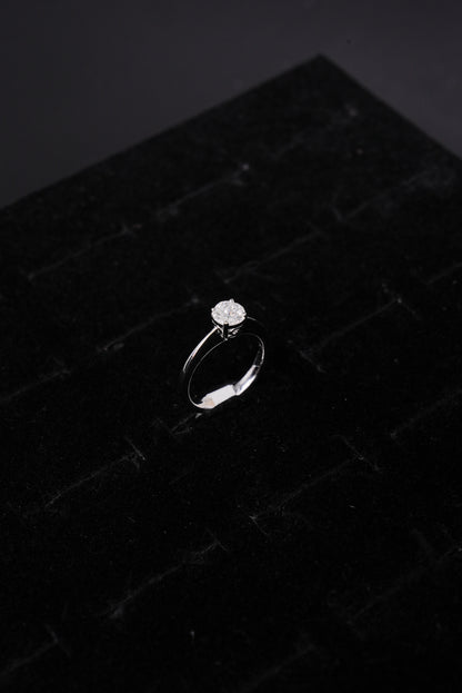 Ethereal Solitaire Cascade 18K Ladies Ring - RLA2531