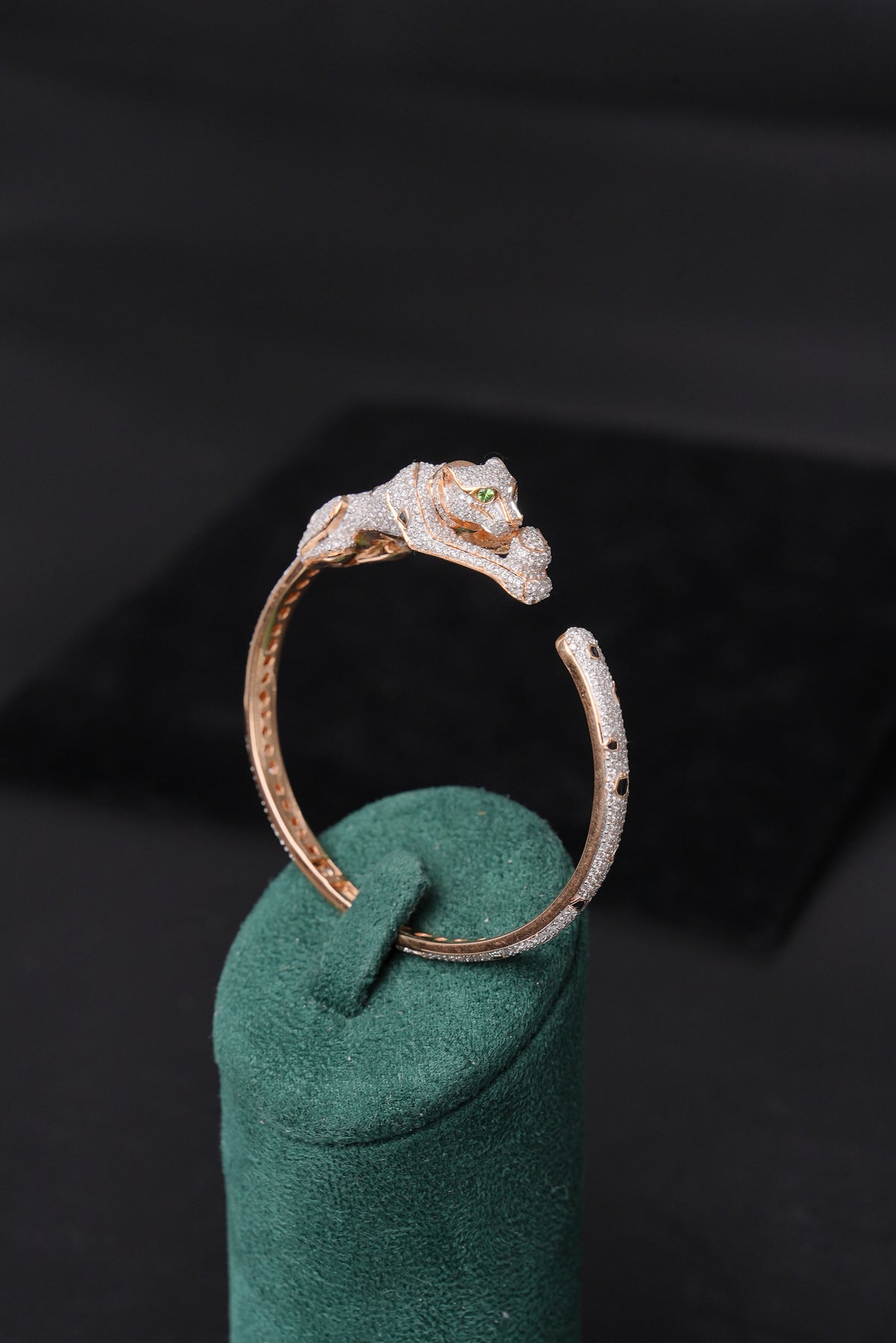 Panther Diamond 18K Gold Half Bracelet - ZBH299