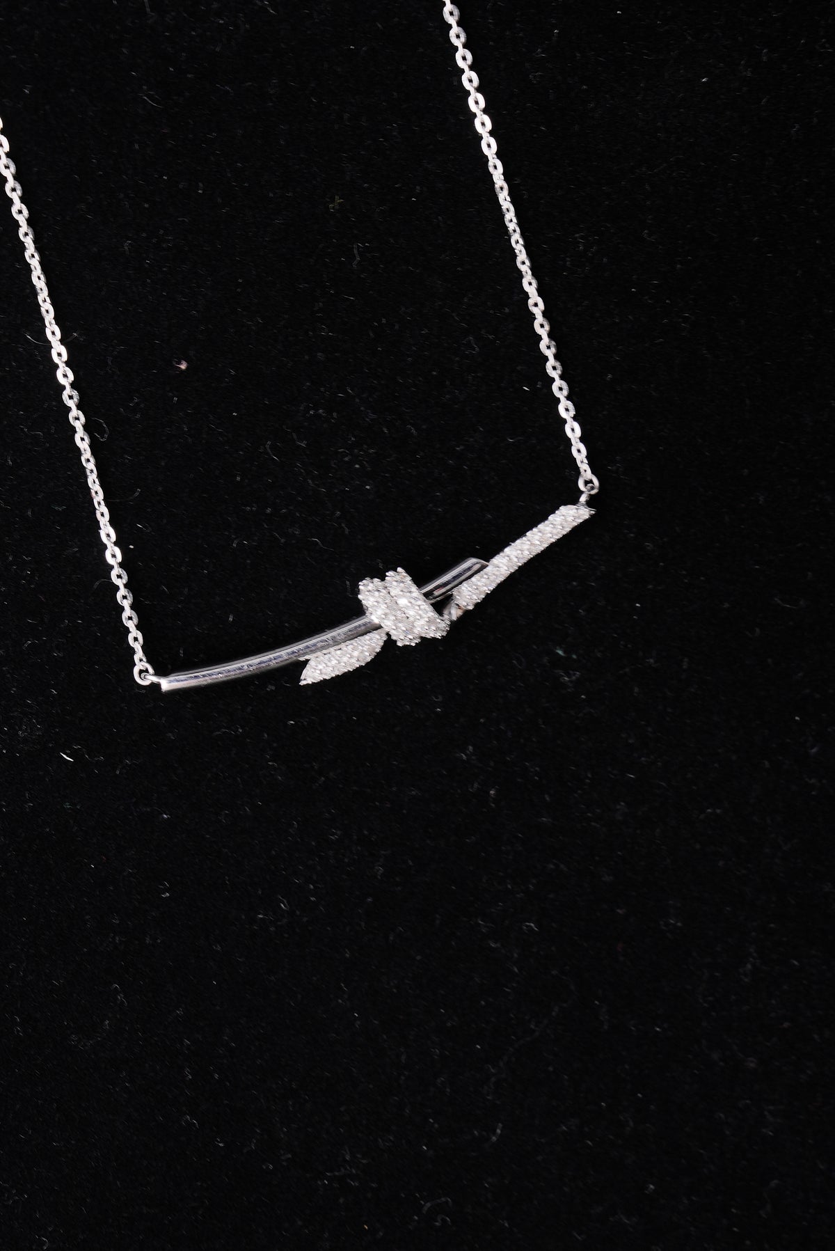 Radiant Knotted Natural Diamond Pendent Of Set - ZPS716